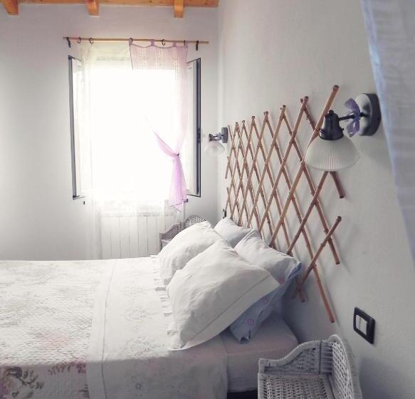 Семейный Номер, B&b I Glicini