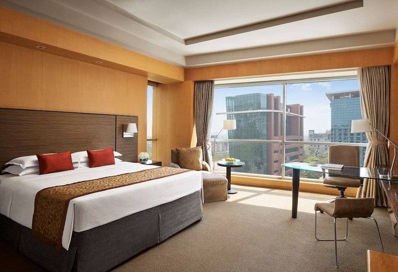 اتاق کلاب, Grand Hyatt Mumbai Hotel And Residences
