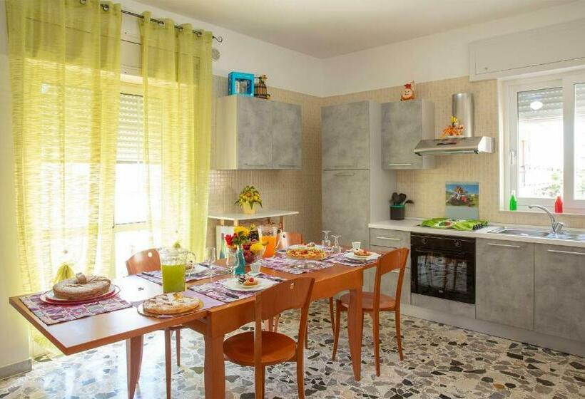 חדר סטנדרט לשלושה, Anna E Augusto B&b