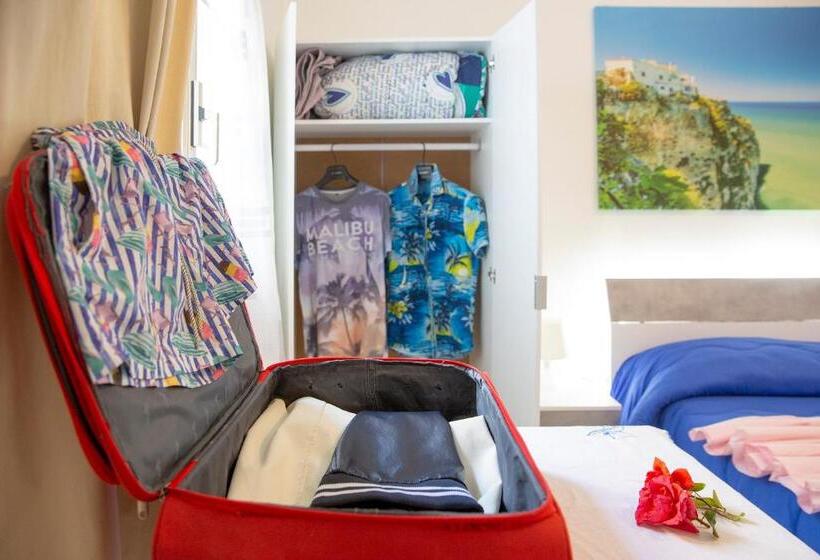 חדר סטנדרט לשלושה, Anna E Augusto B&b