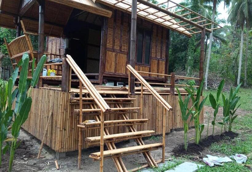 Бунгало Стандарт Вид на Сад, Kuba Bungalows
