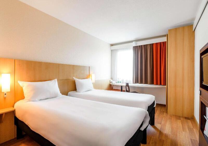 Номер Стандарт, Ibis Warszawa Stare Miasto