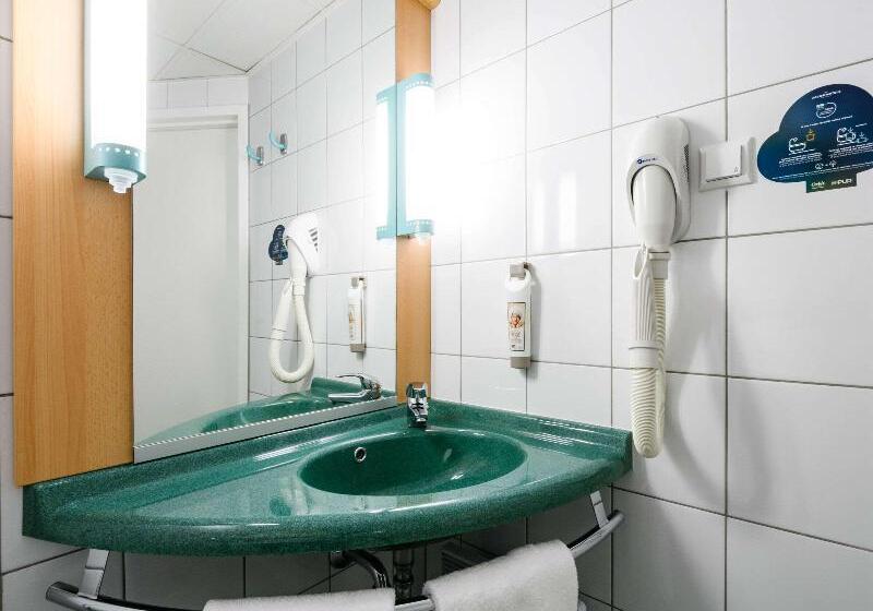 Standardrum Dubbelsäng, Ibis Warszawa Stare Miasto