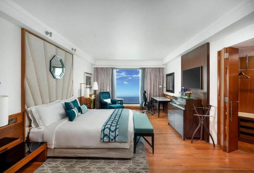 سوییت لوکس, Intercontinental Marine Drive Mumbai, An Ihg