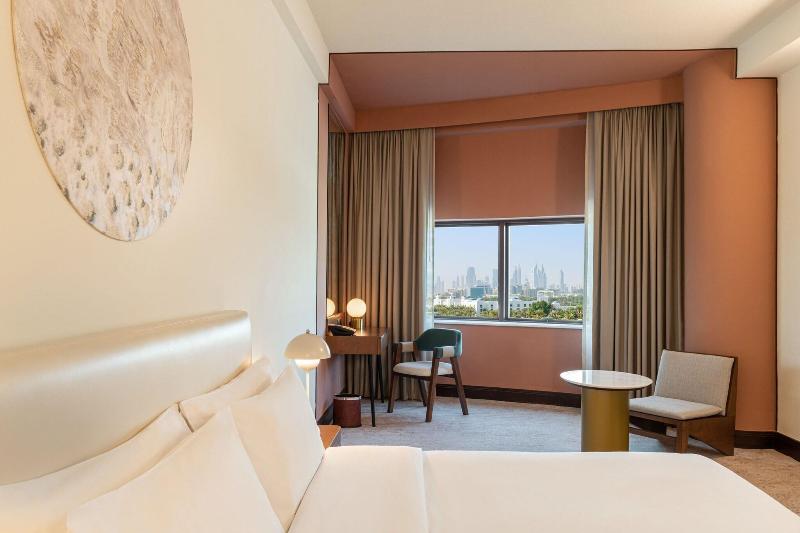 اتاق لوکس با تخت بزرگ, Majestic Cove