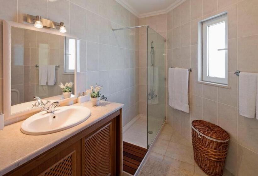 Апартаменты 3 Спальни, Vila Castelo Parque