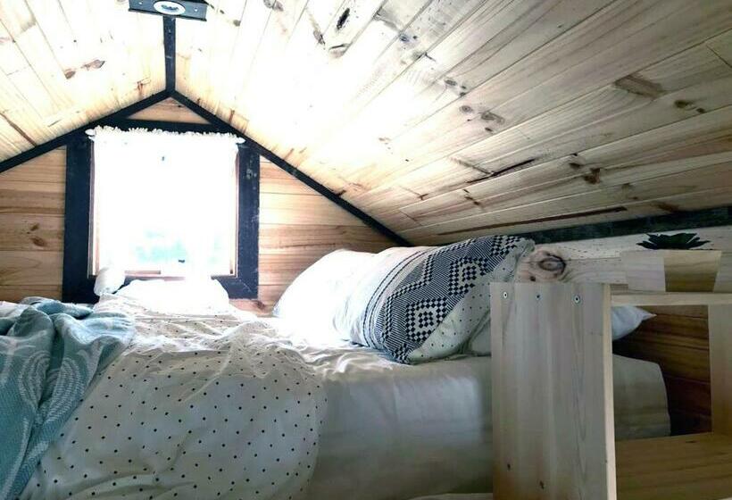침실 1개 주택, Hilltop Tiny House By Tiny Away