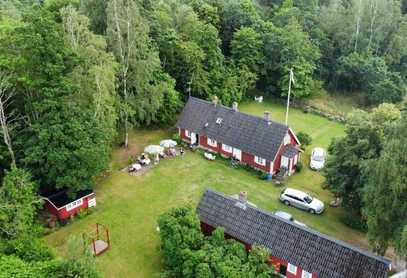 标准间, Swedish Idyll