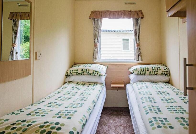 Мобильный Дом, Fishguard Holiday Park