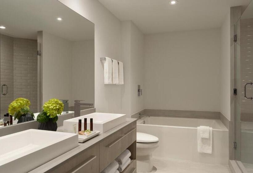 2 Bedrooms Suite Sea View, Hyde Beach House