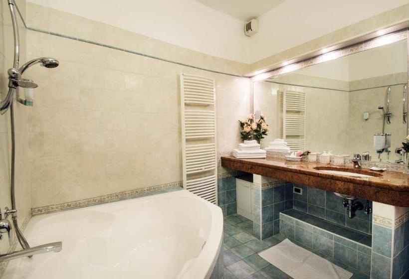 آپارتمان 1 خوابه با چشم‌انداز دریا, Villa Bellevue Portoroz Portorose
