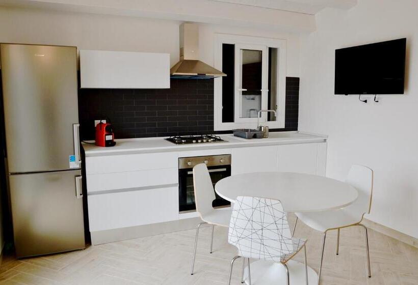 1 Bedroom Penthouse Apartment, Donnalucata Ospitalità Diffusa