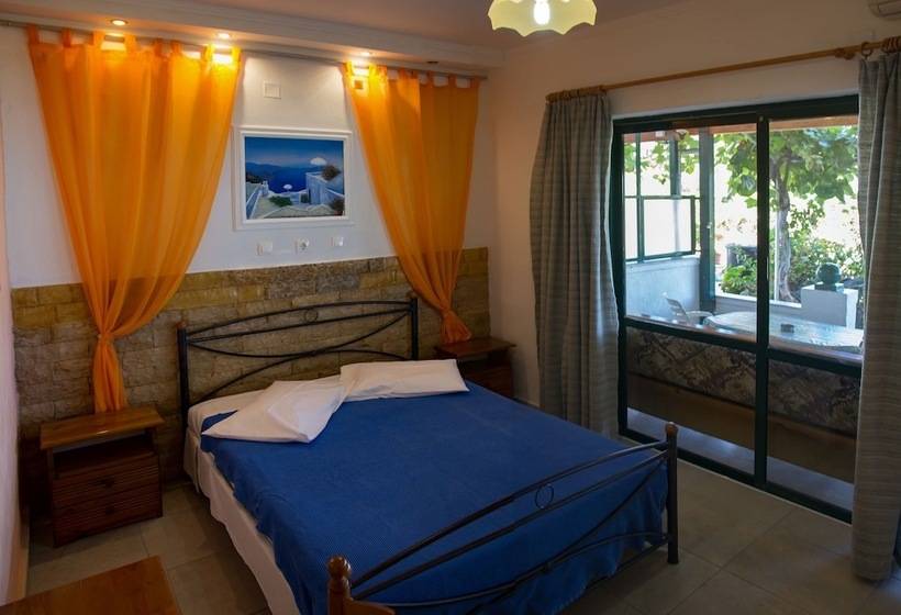 Семейные Апартаменты, Corfu Andromaches Holiday Apartments