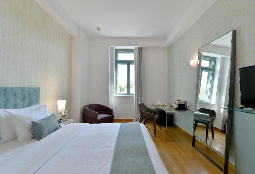 小型套房, Athenaeum Eridanus Luxury