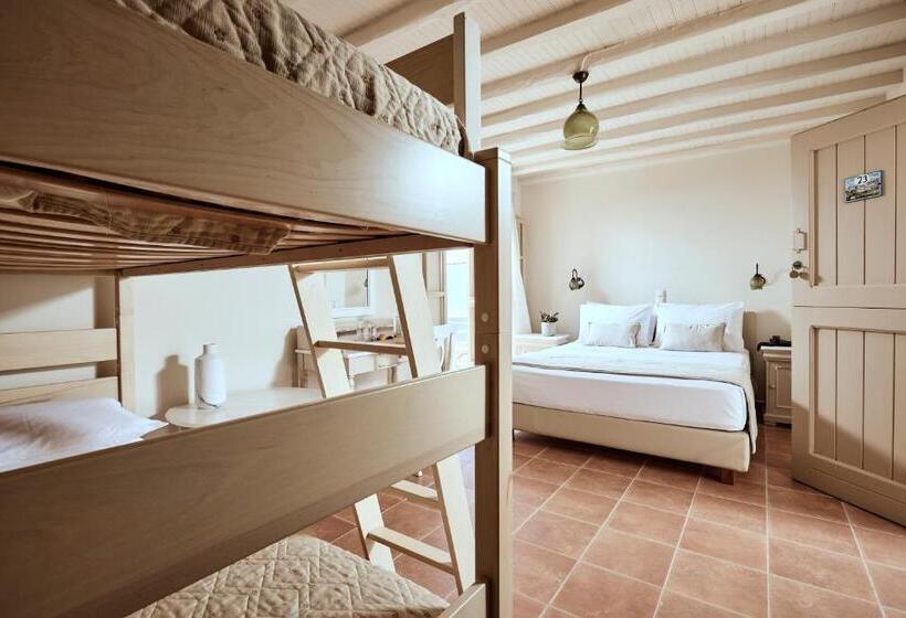 Семейный Номер, Naxos Magic Village