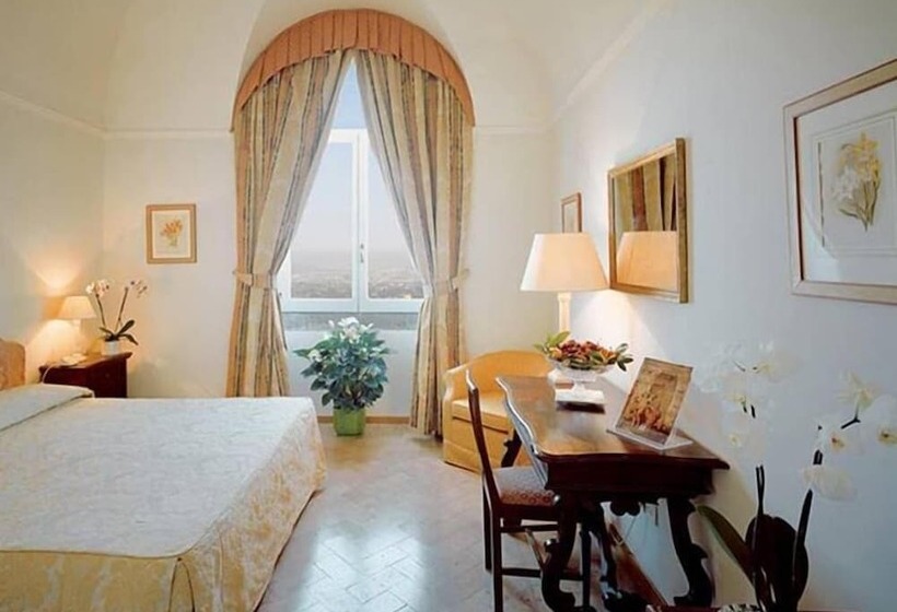 Номер Deluxe, Park Hotel Villa Grazioli