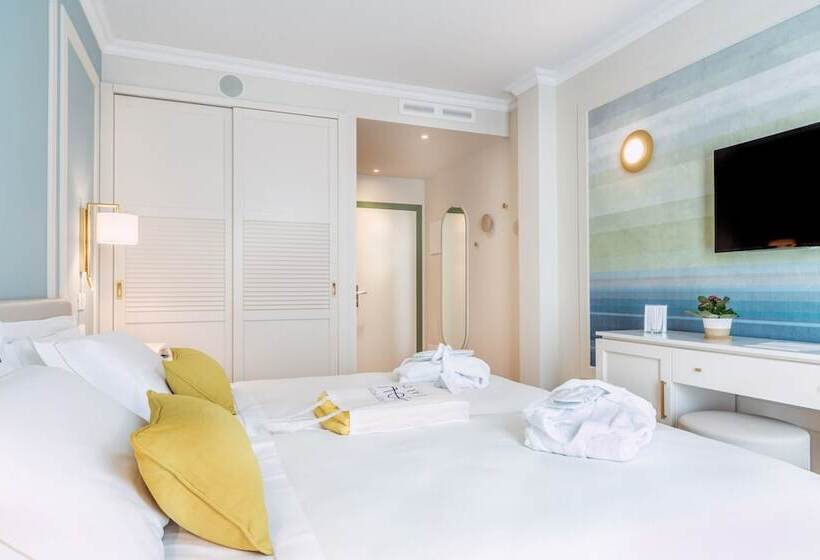Номер Стандарт с Балконом, Sky Pool Hotel Sole Garda