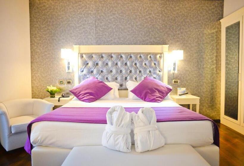 سوییت جونیور, Trilussa Palace Hotel Congress & Spa