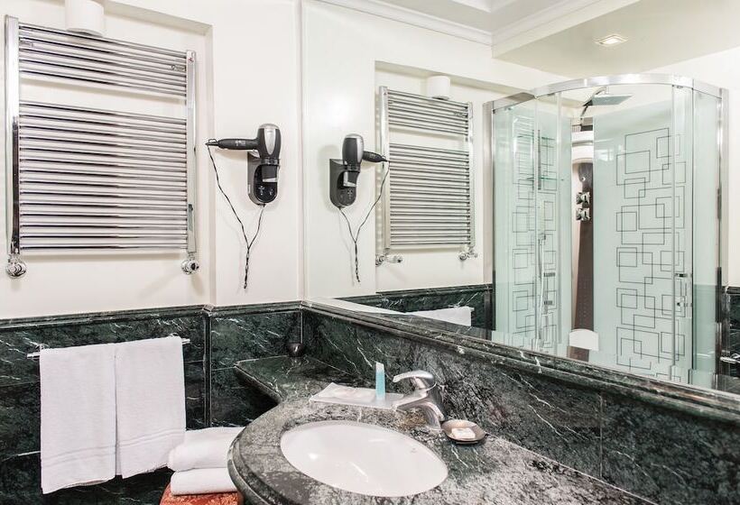 اتاق اجرایی, Trilussa Palace Hotel Congress & Spa