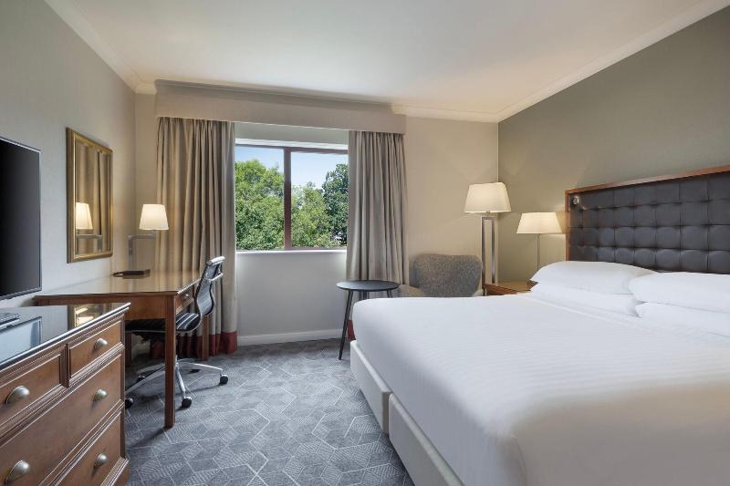 Номер Deluxe Кровать Кинг, Delta Hotels By Marriott Waltham Abbey