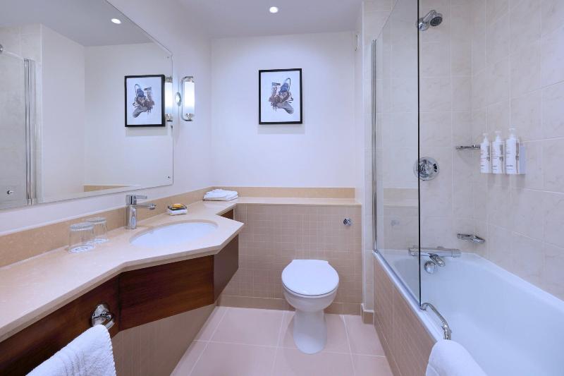 Номер Superior Кровать Кинг, Delta Hotels By Marriott Waltham Abbey