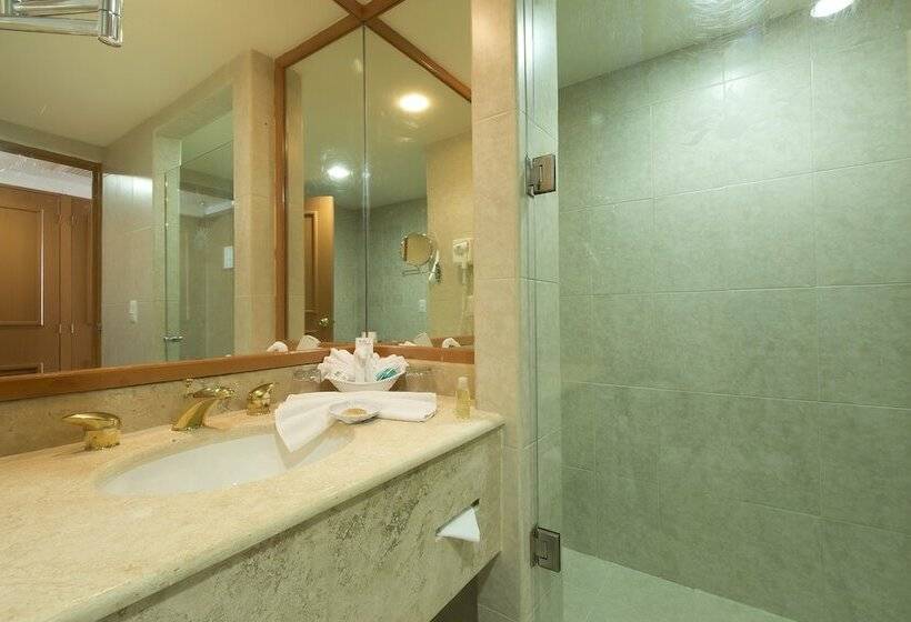 Club Zimmer Kingsize Bett, Golden Parnassus All Inclusive Resort & Spa   Adults Only