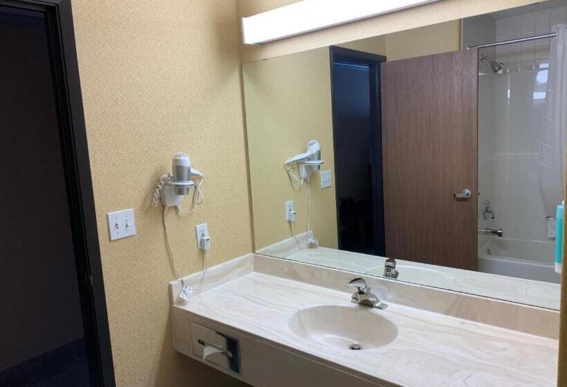 غرفة بيزنس, Merit Hotel & Suites