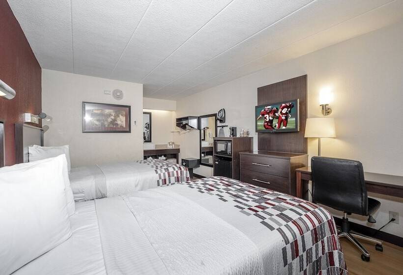 带2个双人床的标准工作室, Red Roof Inn Mt Laurel