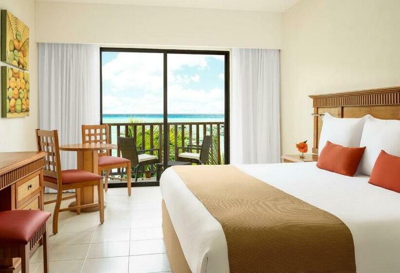 Tengerre Néző Oldalsó Premium Szoba, The Reef Coco Beach