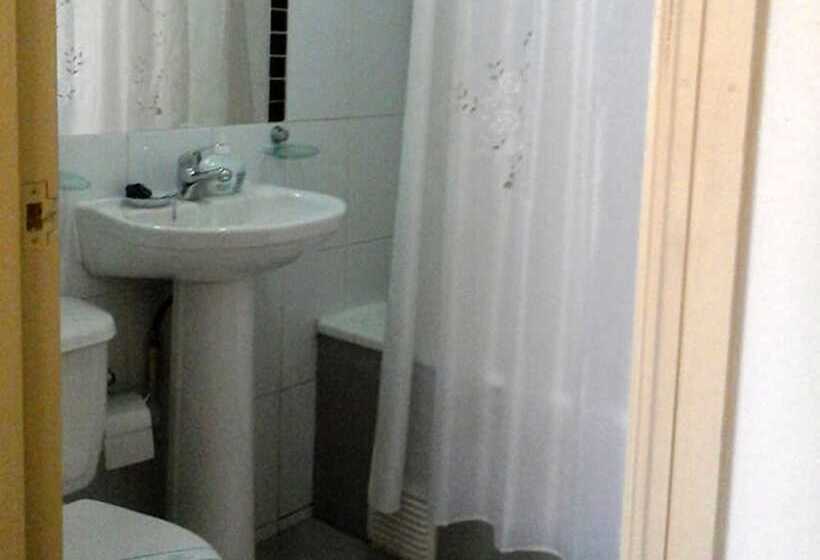 标准单人间, Hostal Alcala
