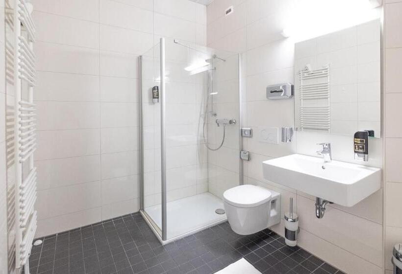 Семейный Номер, Das Loft Apartments