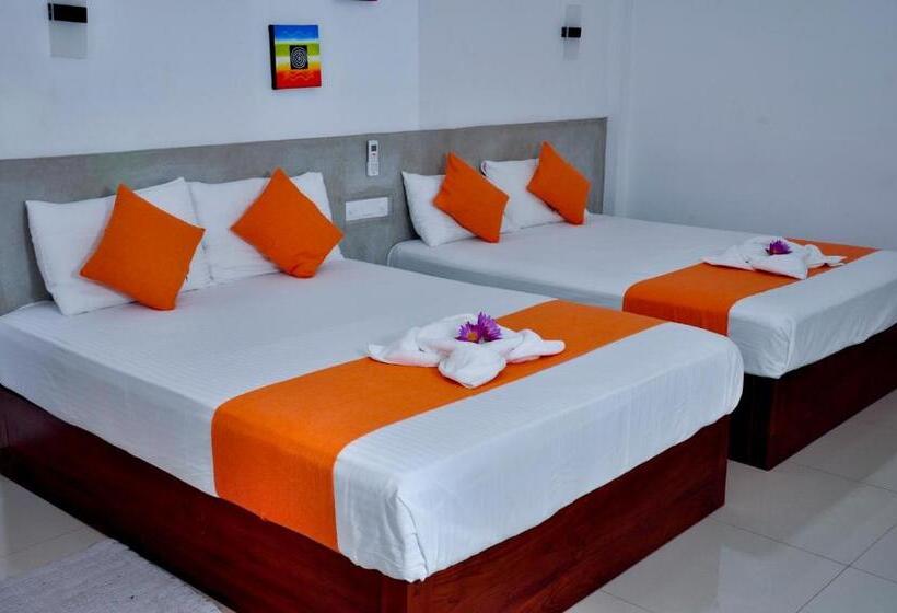 Семейный Номер Вид на Сад, Super King Star Holiday Resort