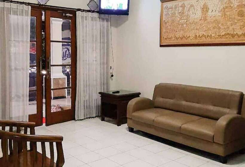 Номер Стандарт, Koolkost @ Raya Manyar