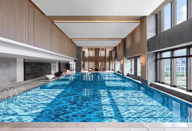 이그제큐티브 룸 퀸침대, Wuhan Marriott Hotel Optics Valley