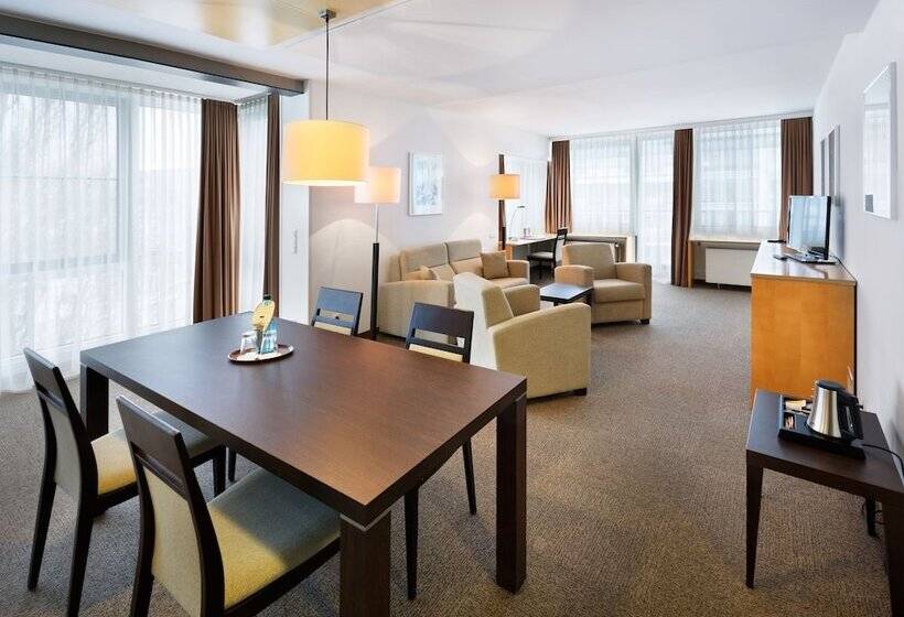 패밀리 룸, Kongresshotel Potsdam Am Templiner See