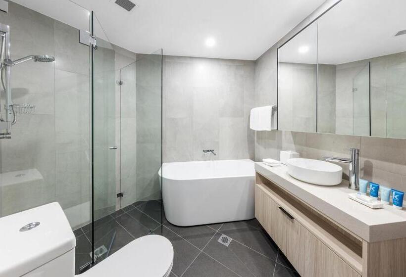 Люкс Deluxe 3 Спальни, Meriton Suites Bondi Junction