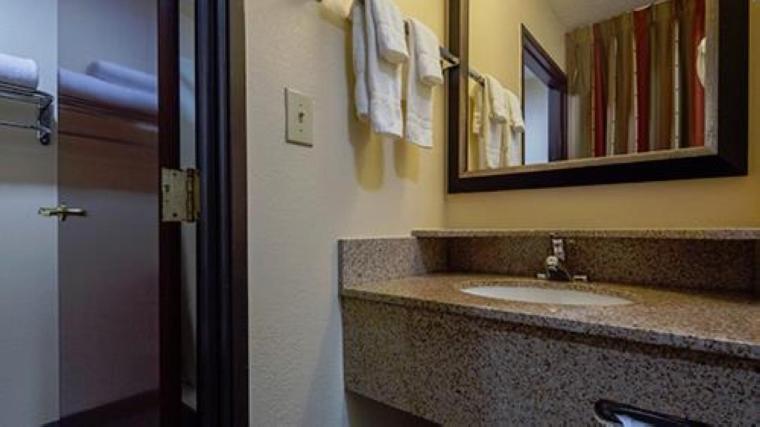 스위트 킹사이즈 침대, Best Western Plus Huntersville
