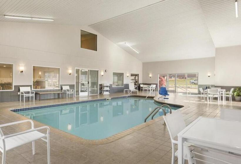Номер Стандарт, Country Inn & Suites By Radisson, Platteville, Wi