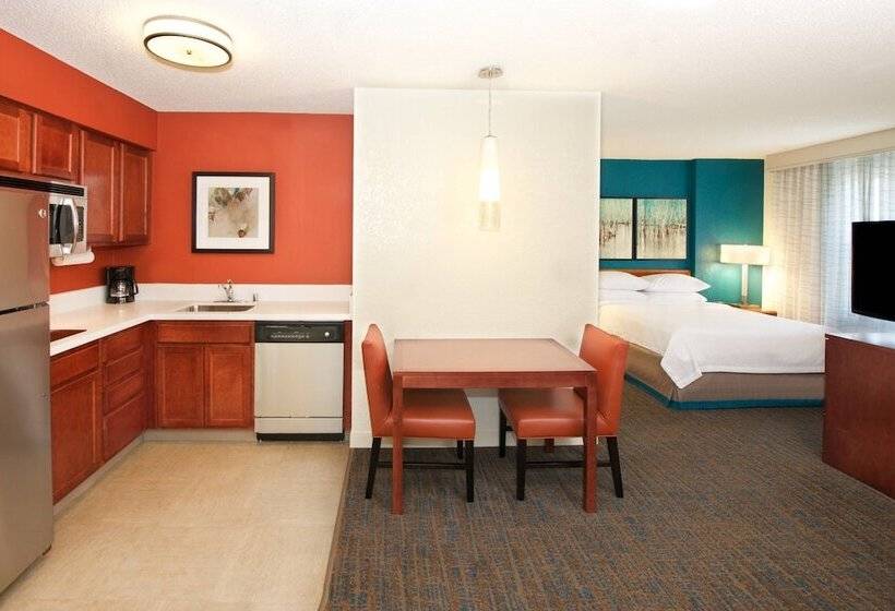 Sviitti, Residence Inn By Marriott Newark Silicon Valley