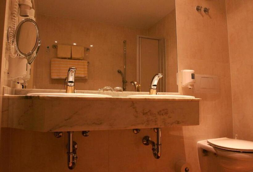 Номер Комфорт, Landhotel Hallnberg