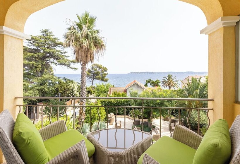 Номер Superior Вид на Море, Best Western Premier Montfleuri