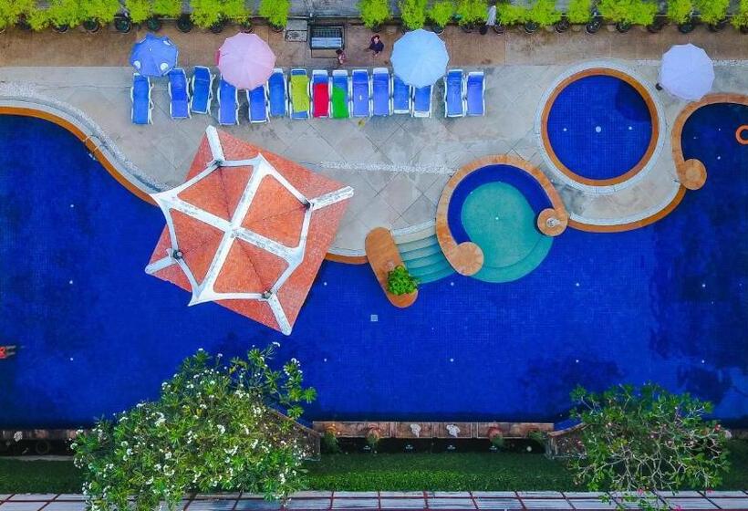 带泳池观景的豪华房, Kata Poolside Resort Sha Extra Plus