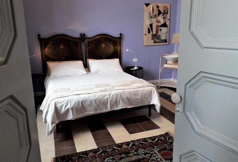سوئیت 2 خوابه, I Templari B&b