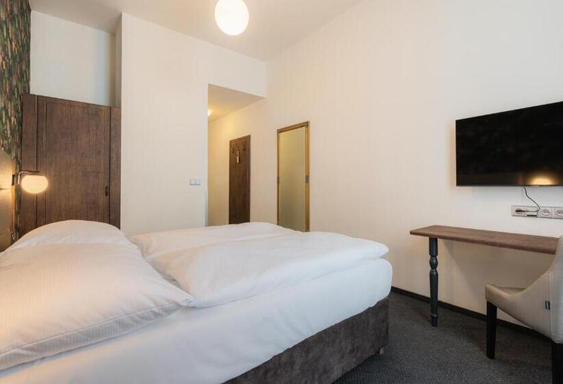 اتاق استاندارد, Ea Hotel Victoria