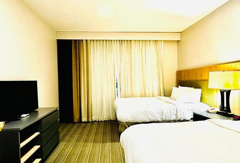Deluxe Familiekamer, Radiant Inn And Suites