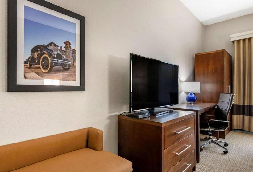 Номер Стандарт, Spark By Hilton St. Augustine I 95
