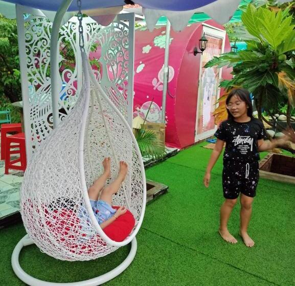 اتاق استاندارد با سرویس بهداشتی مشترک, Nhà Nghỉ K House