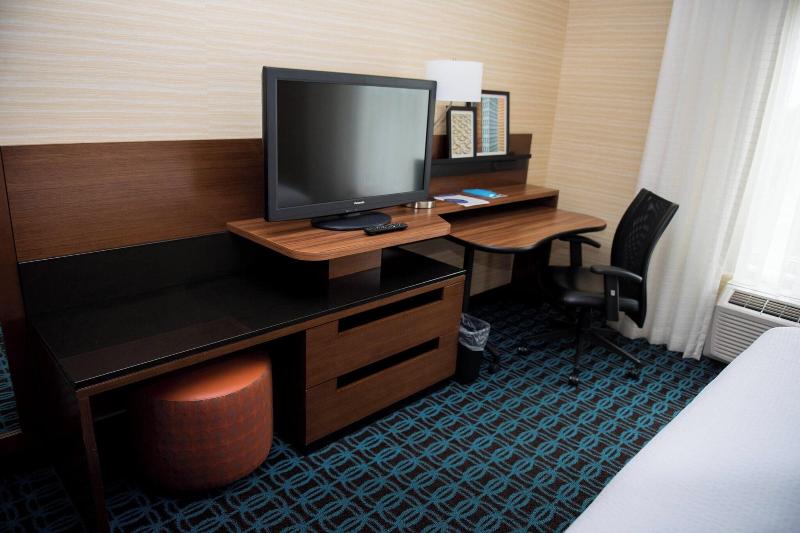 Номер Deluxe, Reddoorz Apartment @ Emerald Towers Bandung