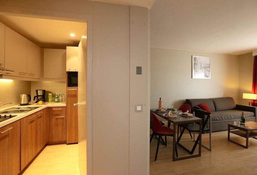 Апартаменты 1 Спальня, Adagio Original Thoiry Genève