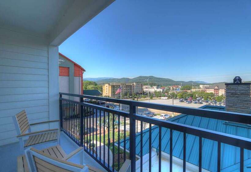 חדר סטנדרט עם מיטת קינג, Hilton Daytona Beach Oceanfront Resort